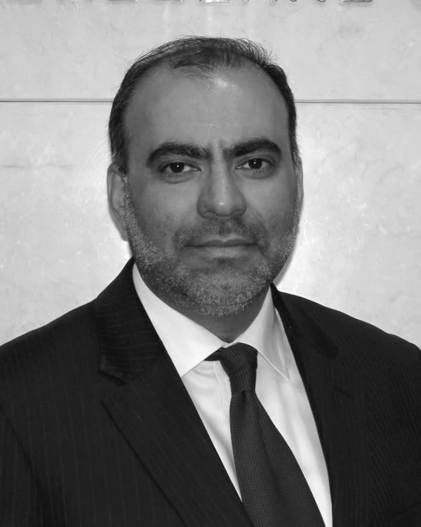 م. عامر خان
